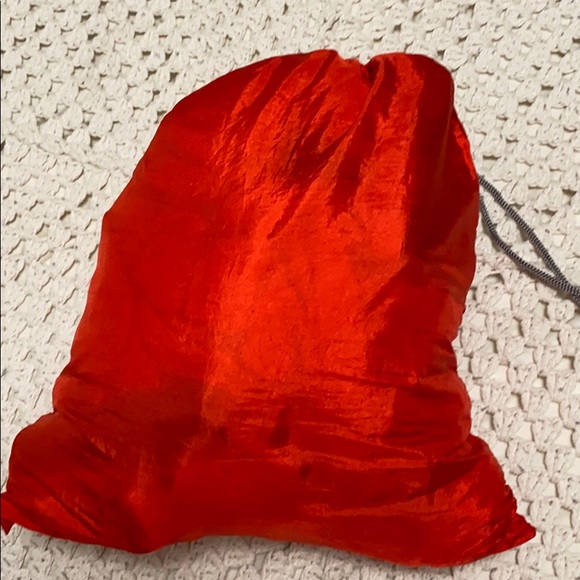 Brand New Aerial Yoga - Picture 2 of 2